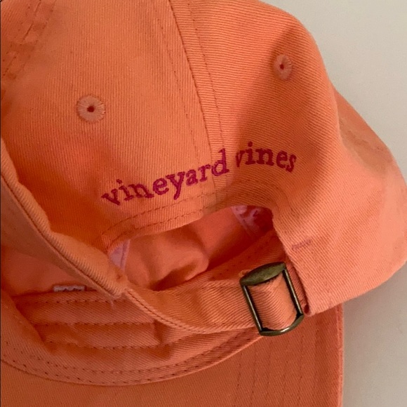 BRAND NEW vineyard vines hat - Picture 2 of 3
